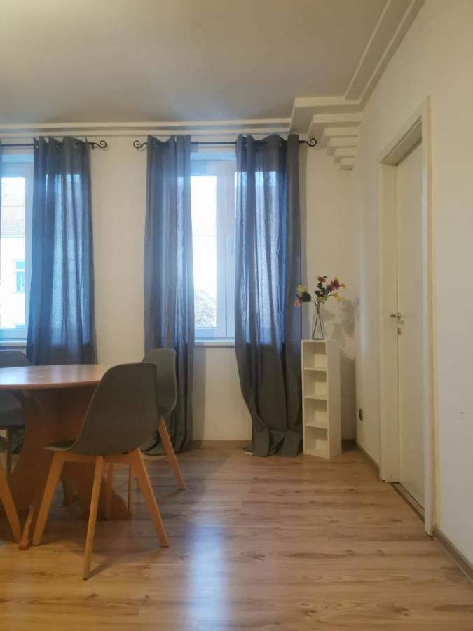 Apartament Beautiful, Spacious And Cheap *